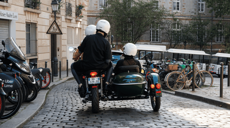 paris-vintage-side-car-tour-river-cruise