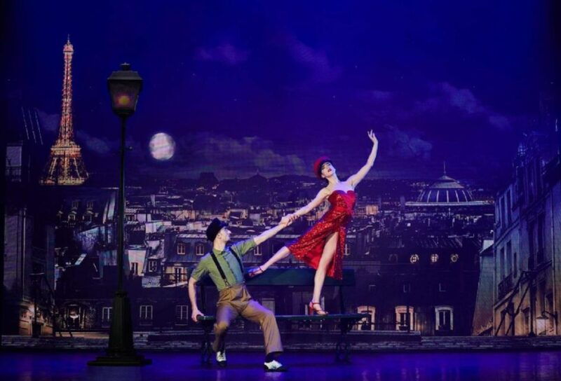 paris-vip-dinner-and-cabaret-show-at-paradis-latin