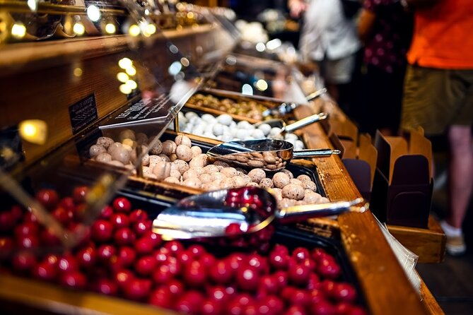 paris-walking-food-tour-with-secret-food-tours