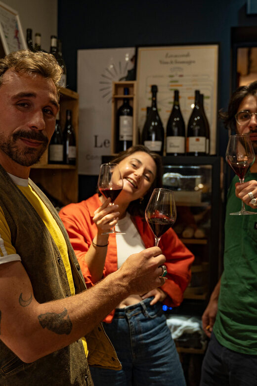 Paris : Wander & Wine - A Montmartre Foodie Adventure - Who Should Consider This Tour?