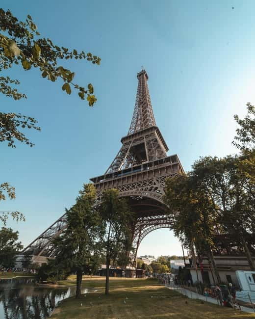Paris: Welcome to Paris Group Walking Tour - What to Expect: A Day in the City of Light