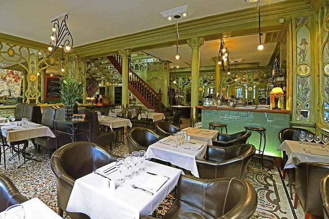 paris-wine-and-cheese-pairing-private-masterclass-in-a-bistrot-2