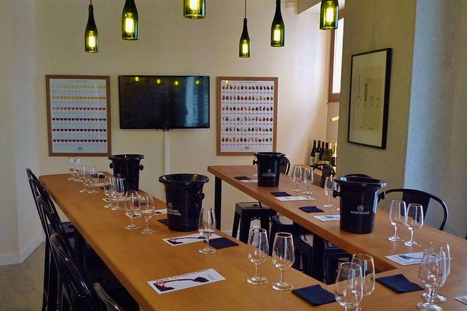 paris-wine-and-cheese-pairing-small-group-experience