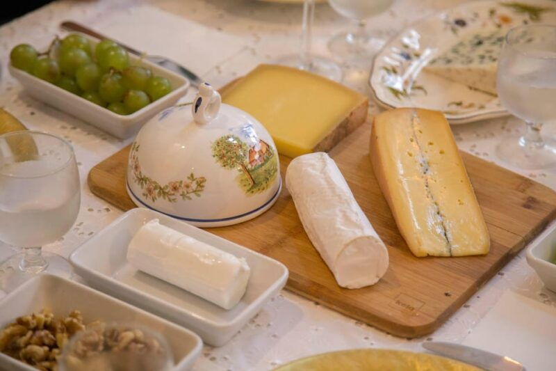 paris-wine-and-cheese-tasting-with-a-chef-sommelier