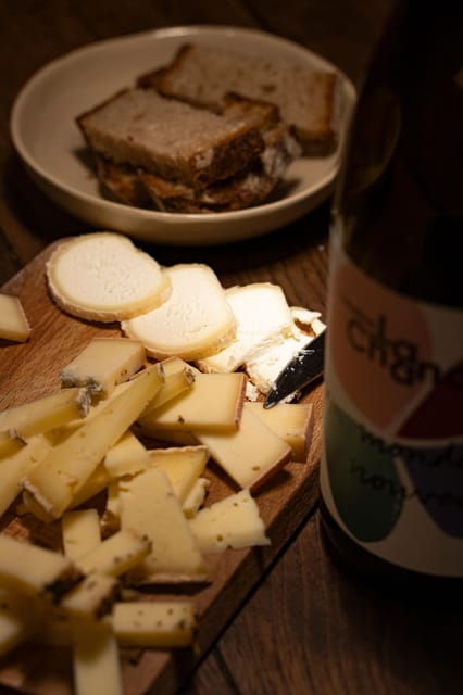 paris-wine-and-whimsy-the-wine-tour-of-montmartre