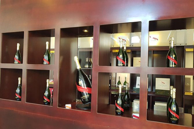 paris-wine-day-tours-exclusive-champagne-tour-incl-3-visits