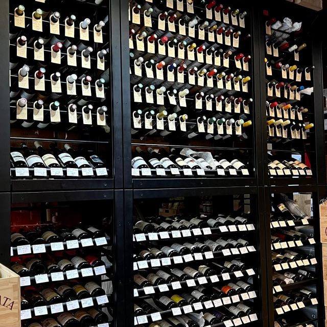 paris-wine-tasting-at-the-cellar-of-joel-robuchon