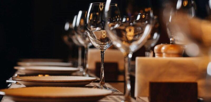 paris-wine-tasting-courses-at-le-m-musee-du-vin