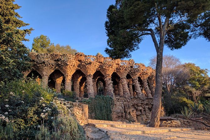 park-guell-and-sagrada-familia-gaudis-masterpieces-private-tour