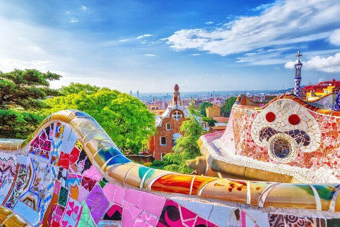 Park Guell Guided Group Tour with Optional Sagrada Familia - Who Will Love This Tour?