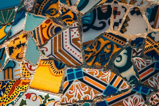 Park Guell Guided Group Tour with Optional Sagrada Familia - FAQs