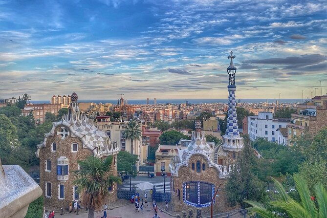 park-guell-guided-tour-in-barcelona-with-entry