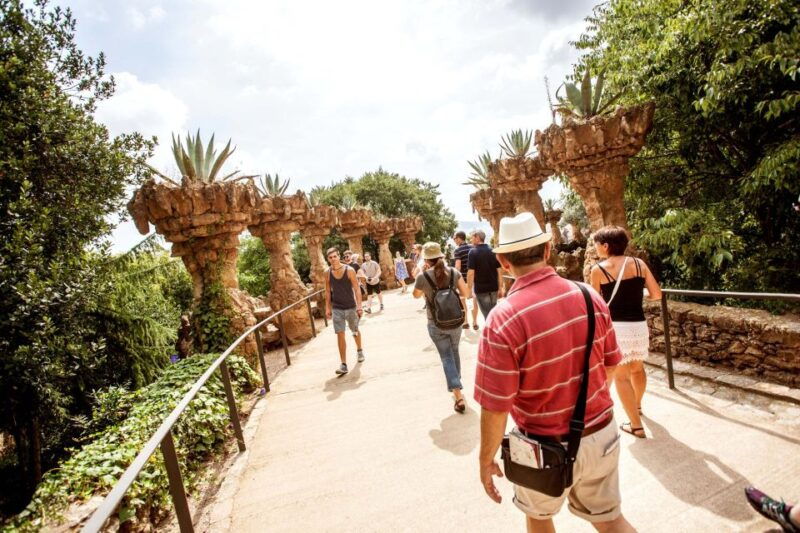 park-guell-guided-tour-with-skip-the-line-entry-ticket