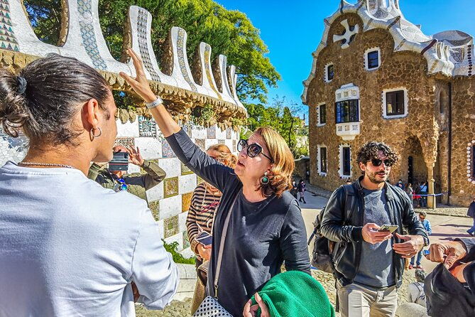 park-guell-small-group-guided-tour-with-skip-the-line-ticket