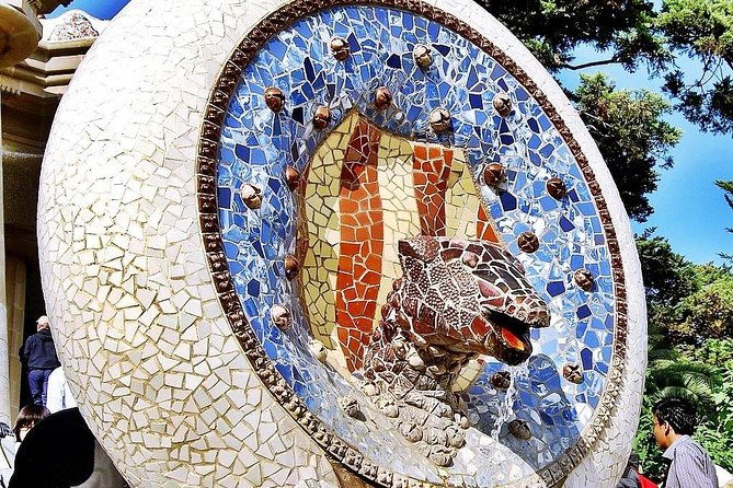 park-guell-with-skip-the-line-tickets-and-hotel-pickup