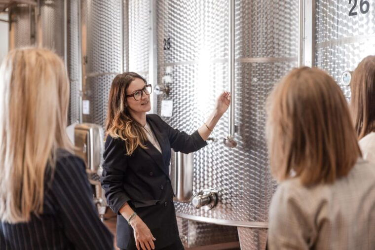 park-of-the-filandetta-wine-art-farm-art-nature-tour