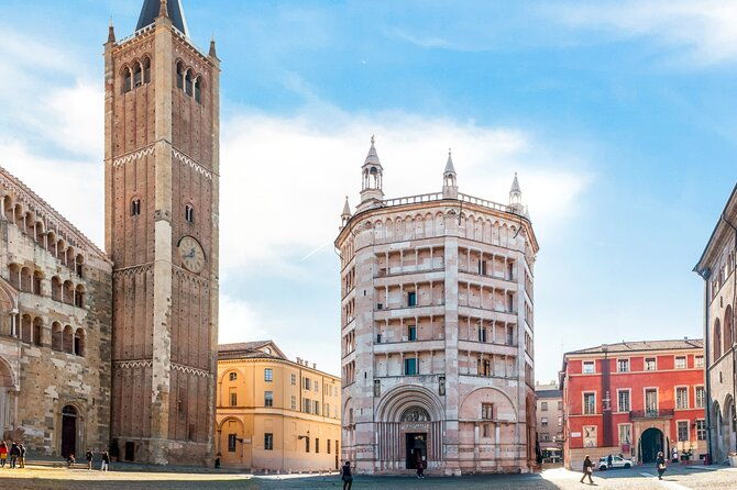 parma-2-hour-guided-group-walking-tour