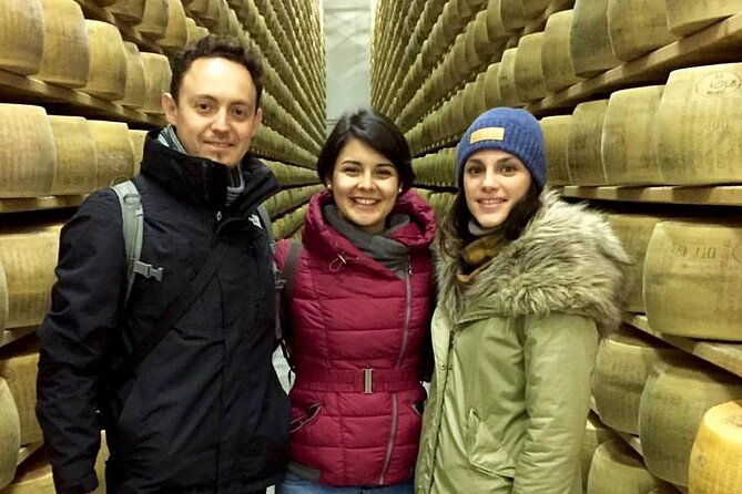 parmesan-cheese-and-real-balsamic-vinegar-taste-and-tour