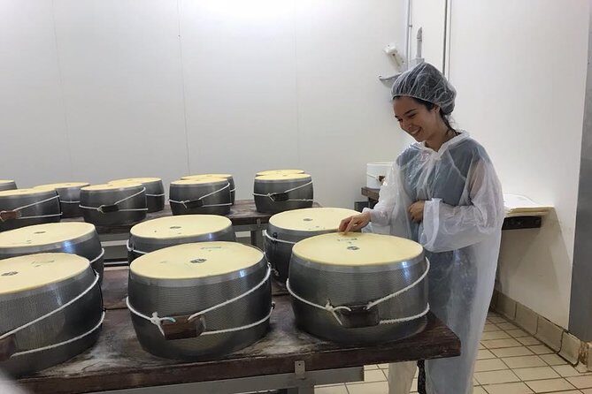 Parmigiano Reggiano & Aceto Balsamico Tradizionale - A Closer Look at the Tour Experience
