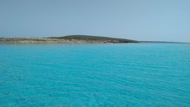 paros-full-day-small-boat-rental-with-self-driving