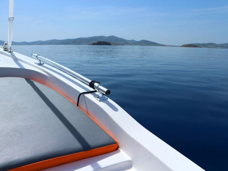 paros-full-day-small-boat-rental-with-self-driving