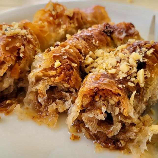 paros-greek-night-with-food-wine-dancing