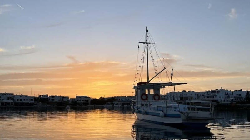 Paros: Paros Bay Sunset Boat Tour with Snorkeling - Comfort and Value