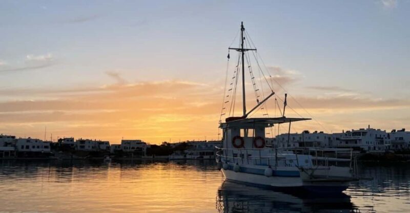 Paros: Paros Bay Sunset Boat Tour with Snorkeling - Who Should Book This Tour?