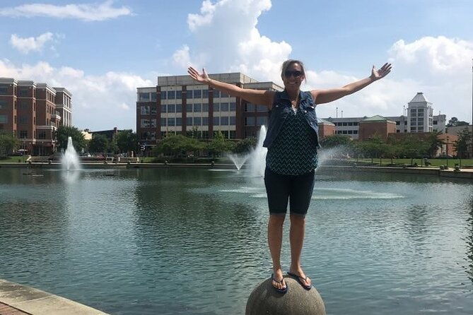 participate-in-a-fun-scavenger-hunt-in-orlando-by-wacky-walks