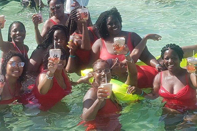 party-boat-in-punta-cana-booze-cruse