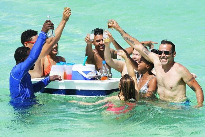 party-boat-in-punta-cana-with-drinks-and-transportation-included