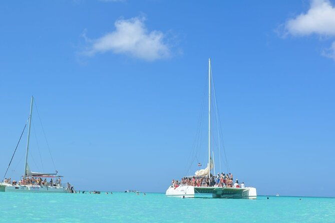 party-boat-saona-and-natural-pool-from-bayahibe