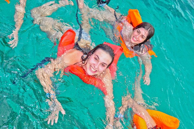 party-boat-snorkeling-sand-bar-open-bar-in-bavaro-beach