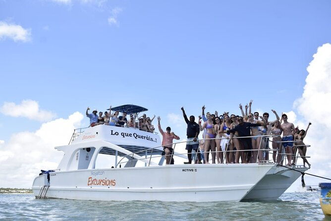 party-boat-snorkeling-sand-bar-open-bar-in-bavaro-beach