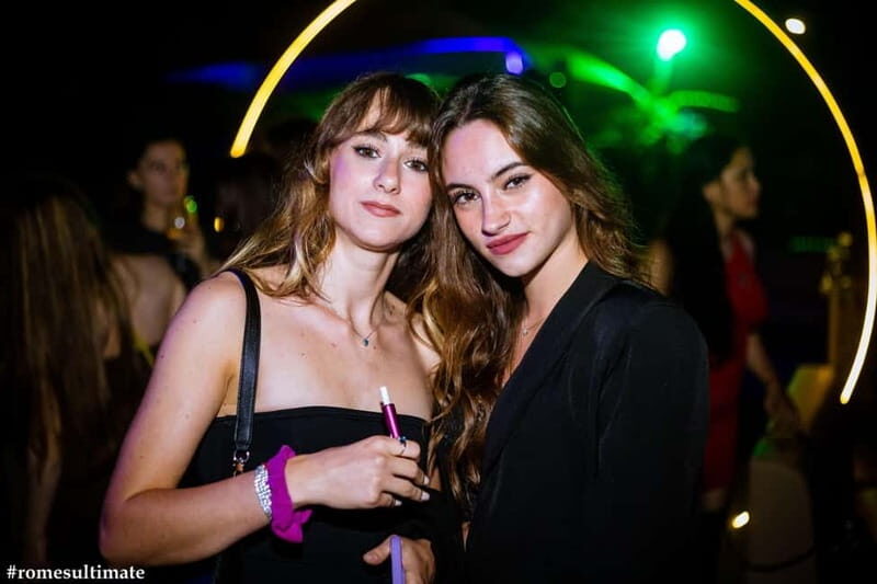 Party Bus with Open Bar - An In-Depth Look at the Rome Party Night