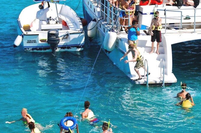 party-catamaran-snorkeling-tour-in-montego-bay