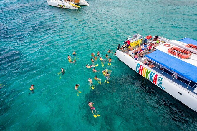 party-catamaran-with-dunns-river-climb-from-montego-bay