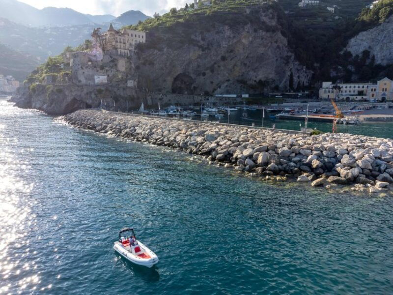 pascia-oromarine-s65-self-drive-boat-rental-amalfi-coast