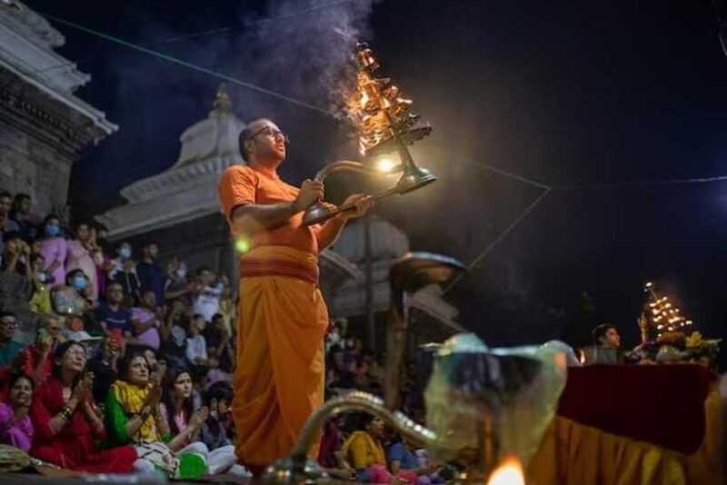 pashupatinath-aarti-tour