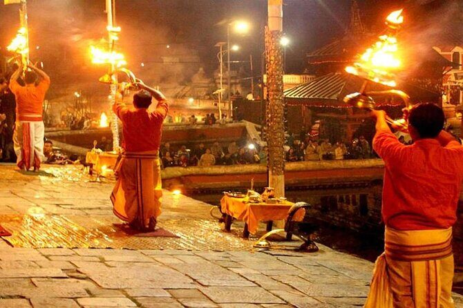 Pashupatinath Temple Aarti Night Tour - Key Points