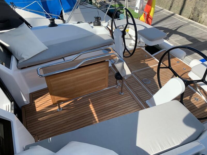 Pasito Blanco : Private sailing tour with food & drinks - FAQ