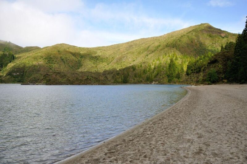 Passeio de dia Lagoa do Fogo 50 4 horas de paseio - FAQs