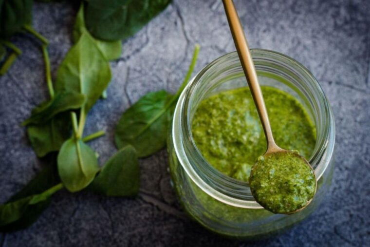 pasta-cooking-class-with-pesto-sauce-making-in-rome-center