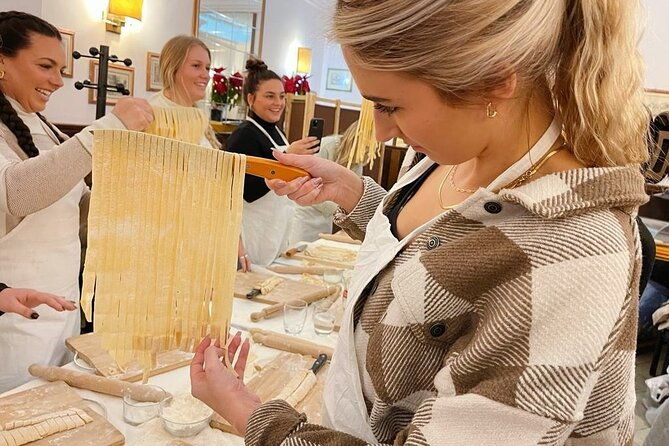 pasta-cooking-class-with-pesto-sauce-making-in-rome-city-center