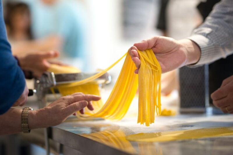 pasta-cooking-experience-in-florence-3