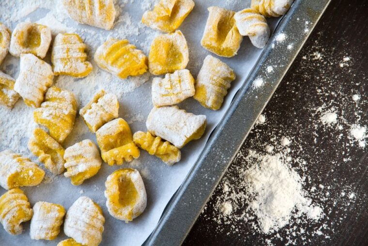 pasta-cooking-experience-in-florence-3
