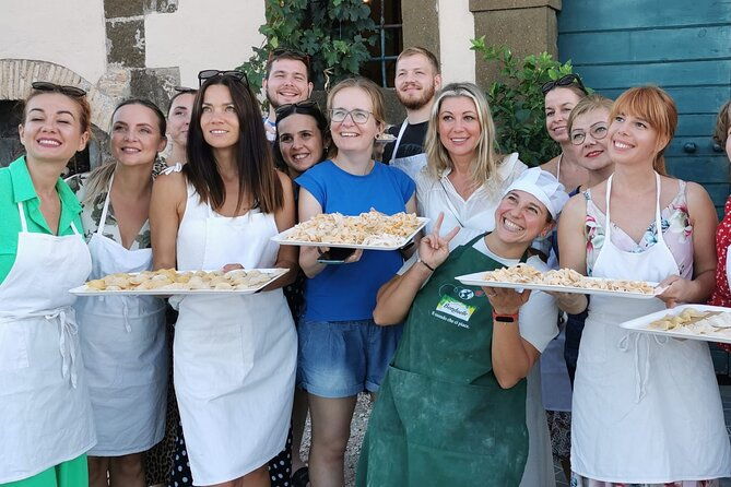 pasta-masterclass-and-wine-tour-in-the-minardi-vineyard