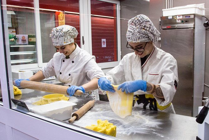 pasta-pizza-gelato-food-tour-in-the-heart-of-ancient-rome-2