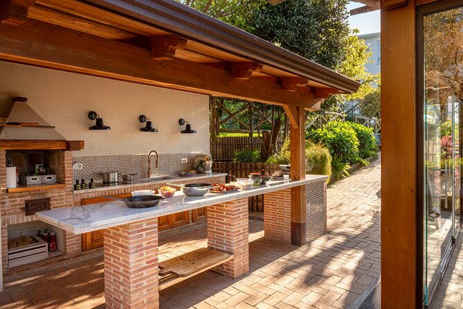 pasta-sorrento-traditional-cuisine-100-hands-on-free-pick-up