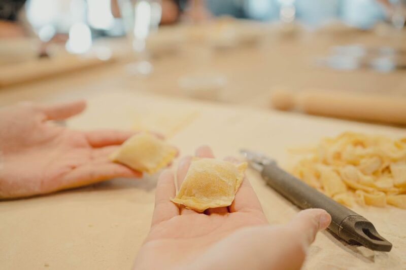 pasta-tiramisu-making-in-the-heart-of-rome